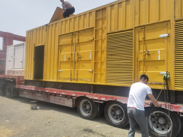 洋浦经济开发区发电机出租100KW发电机需要什么规格的电缆线？